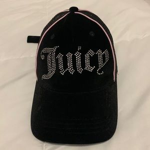 JUICY HAT NEVER WORN !!!